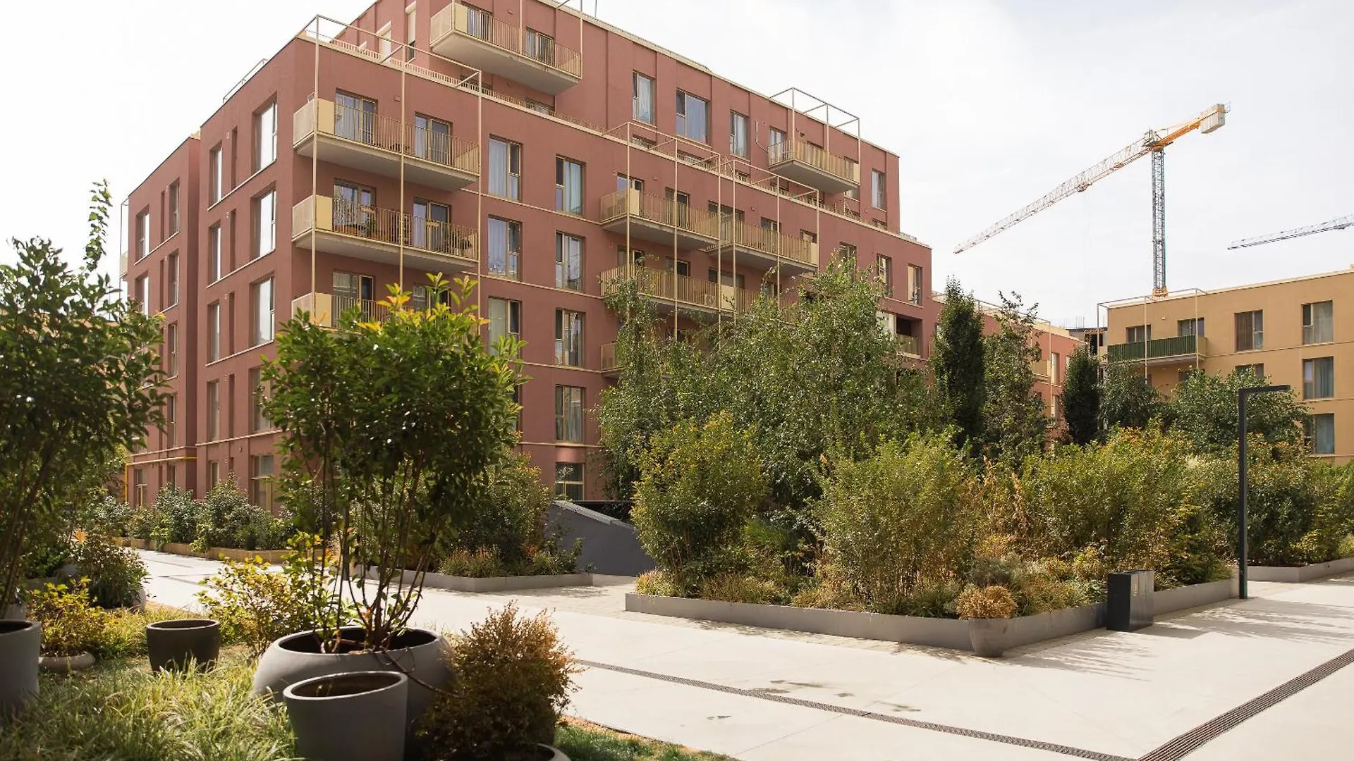 Marble Heights I 1 Bedroom Apartment With Underground Parking Бухарест