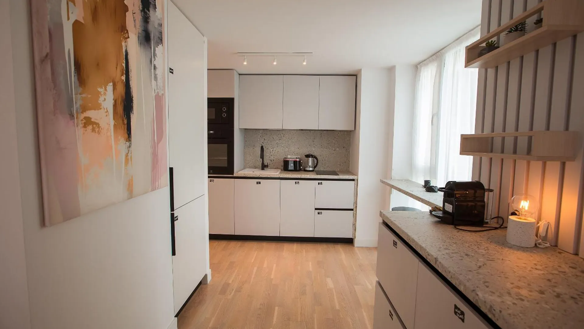 Marble Heights I 1 Bedroom Apartment With Underground Parking Bucharest