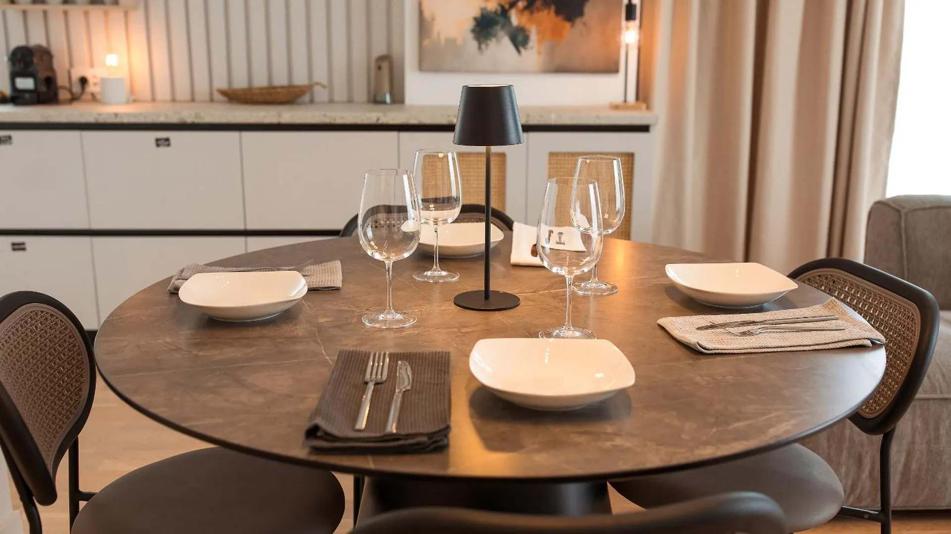 Marble Heights I 1 Bedroom Apartment With Underground Parking Bucharest