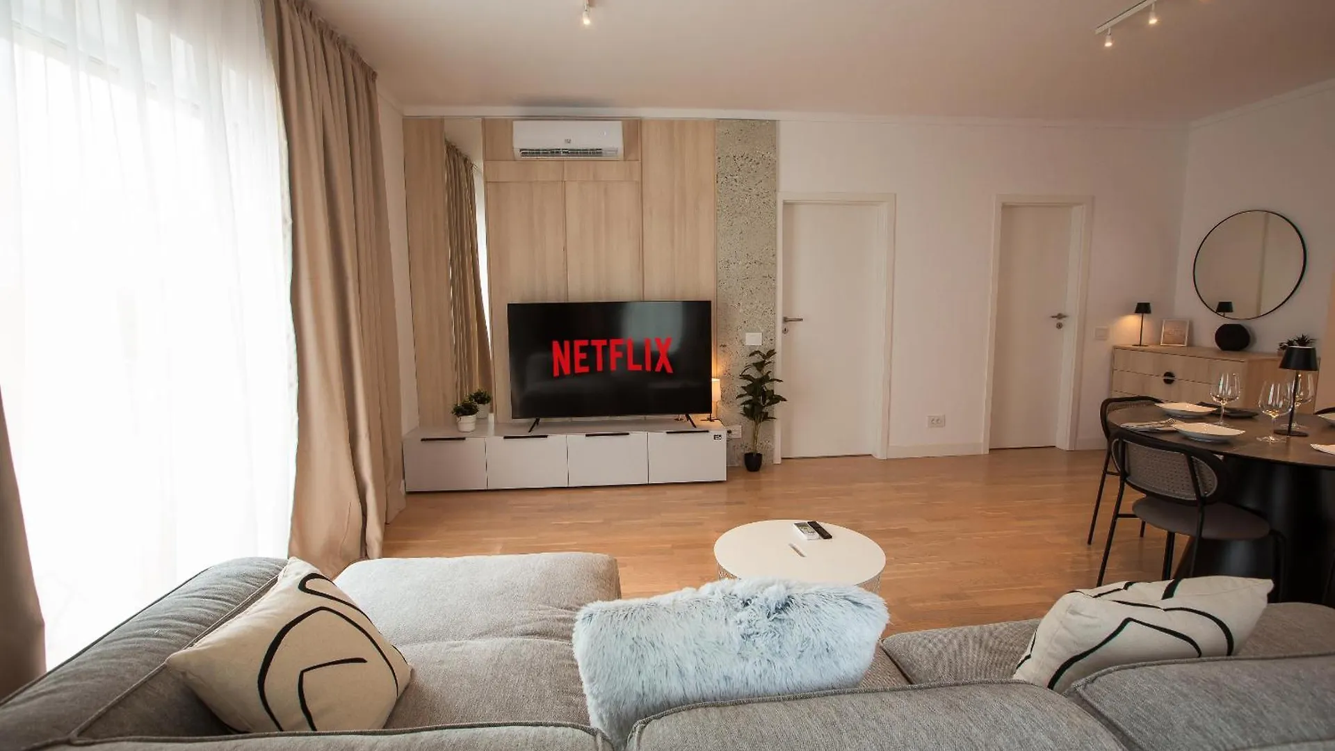 Marble Heights I 1 Bedroom Apartment With Underground Parking Bucharest