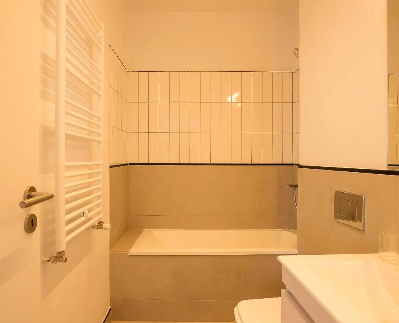 Marble Heights I 1 Bedroom Apartment With Underground Parking Bucharest 0*,